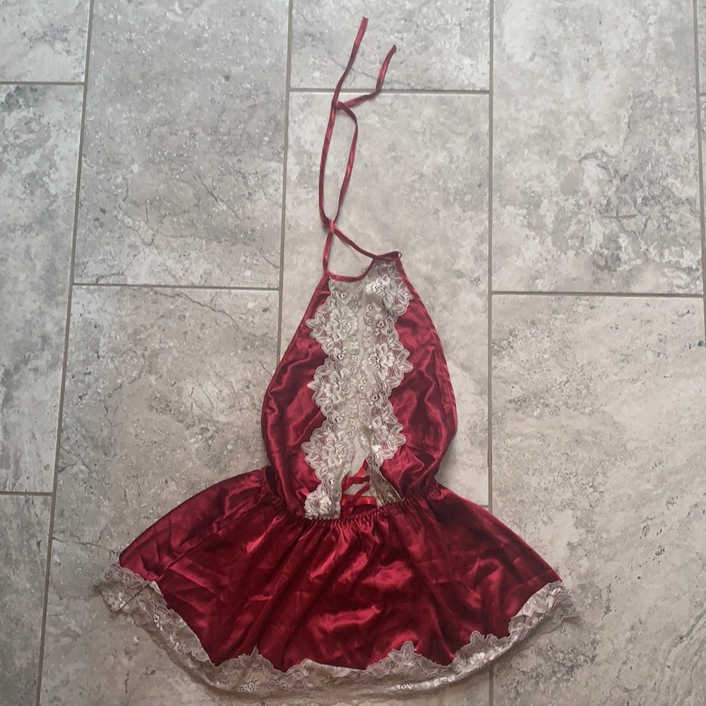 Red wine lingerie
